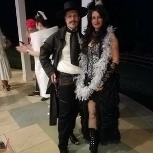 Meet your Posher, Angela